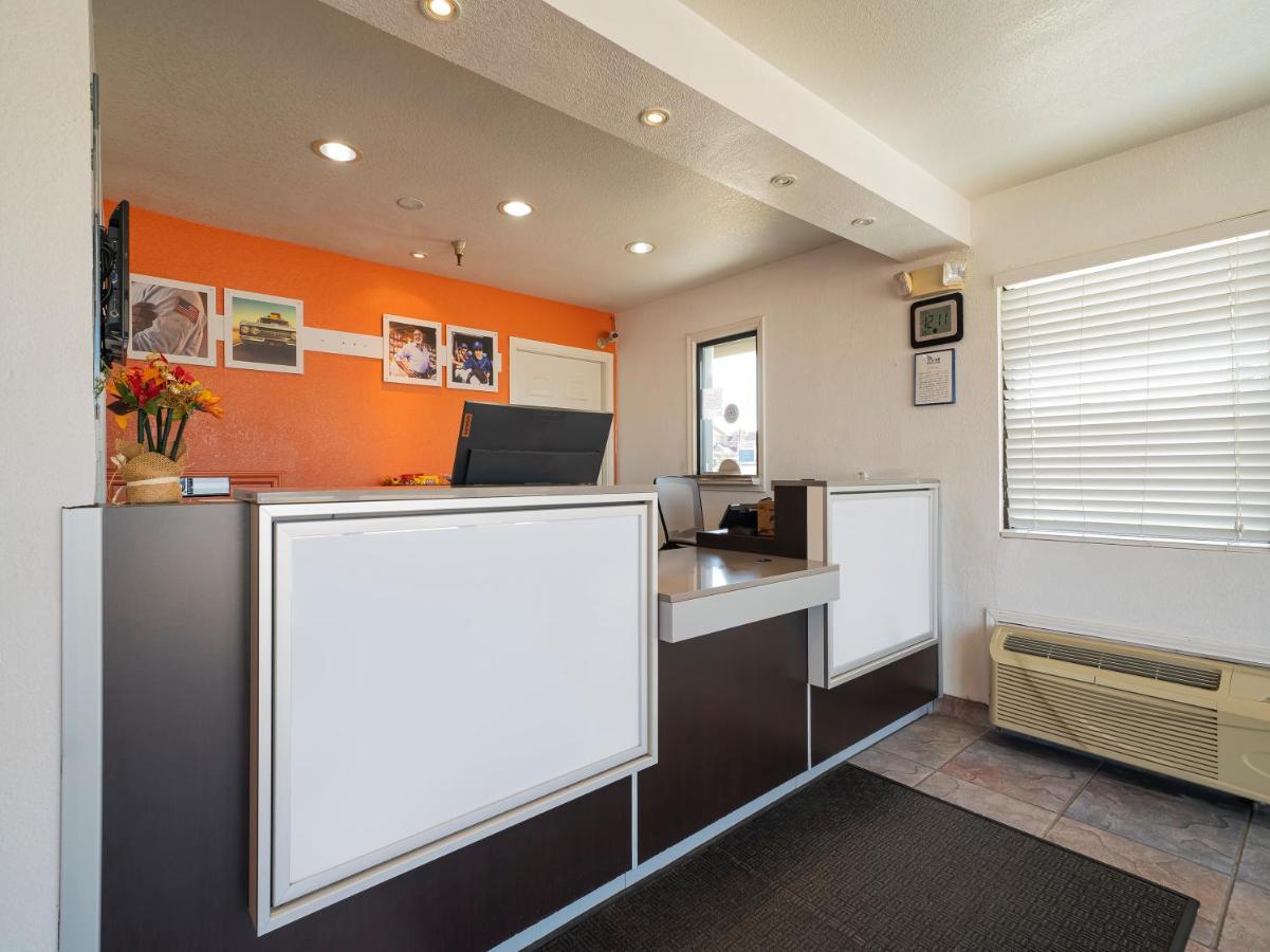 Americas Best Value Inn & Suites Humble Εξωτερικό φωτογραφία